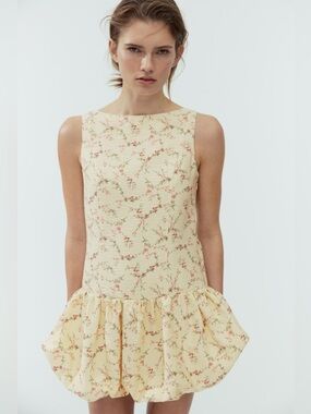NWT H&M Yellow Floral Bubble-Hem Mini Dress Size M